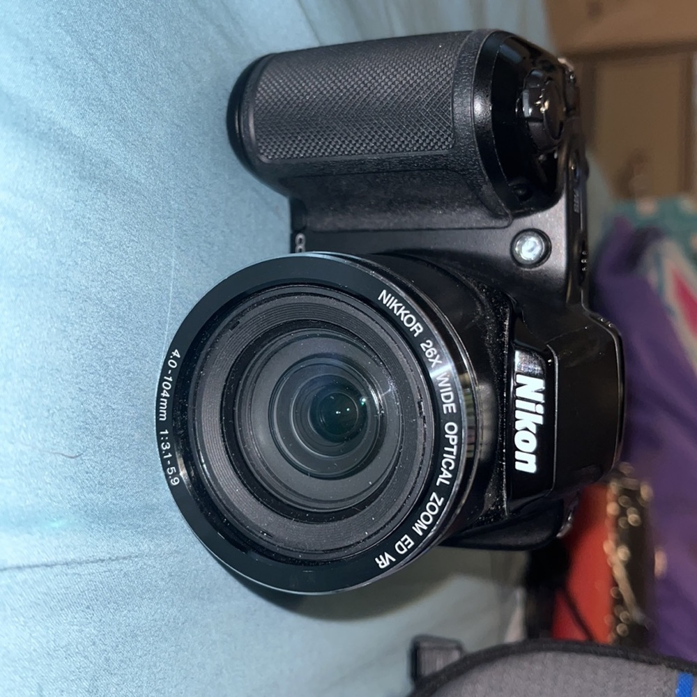 Nikon Coolpix L330 26x Optical Zoom with Carrying Bag